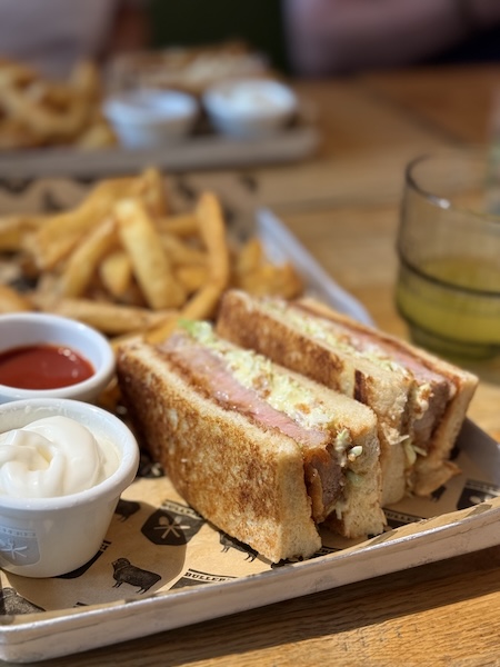 Bullerei Deli
